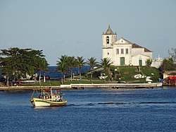 O barco e a igreja